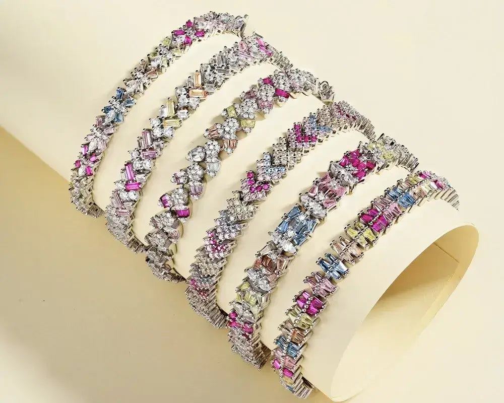 Jolie Delicate Bracelet main image 0