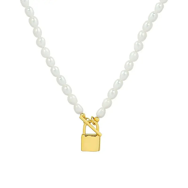 Lock Pearl Necklace