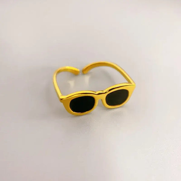 Sunglasses Ring